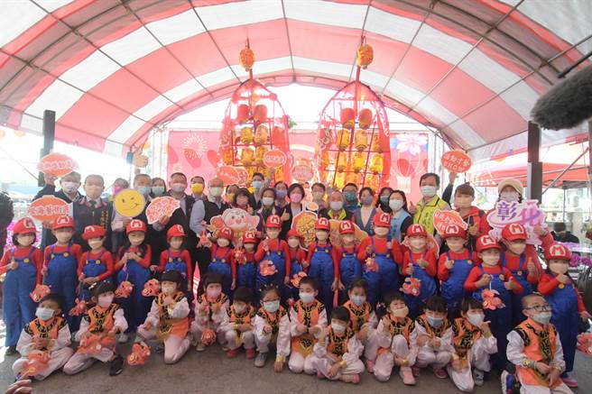 全国唯一「2023白沙坑迎灯排文化节」，已经传承195年，今年将在2月3日热闹展开。(吴建辉摄)