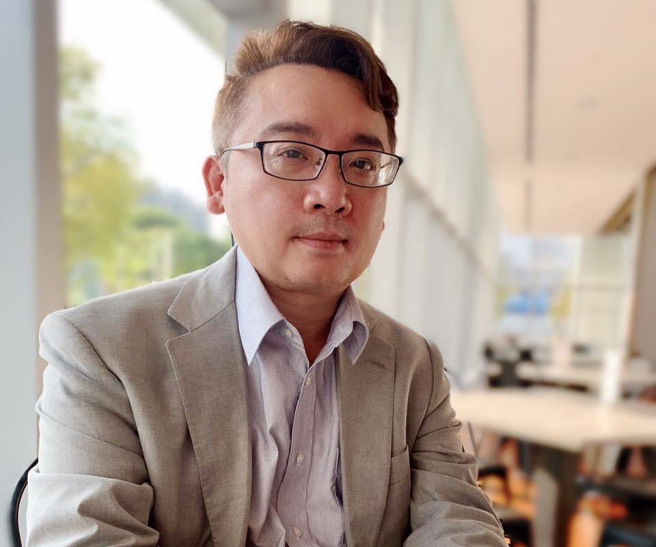 名嘴张宇韶今（31）日于脸书表示独董如果球员兼裁判，将影响公司员工生计，更是让无辜散户遭殃。(翻摄自张宇韶粉丝专页)