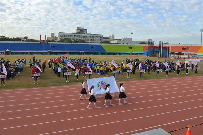 112年苗栗县中小学联合运动会登场。（苗栗县政府提供／李京升苗栗传真）