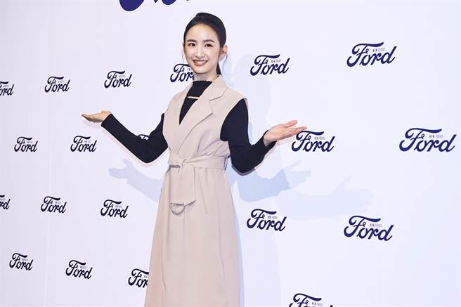 林依晨出席汽车代言活动，身材纤细像少女。（罗永铭摄）