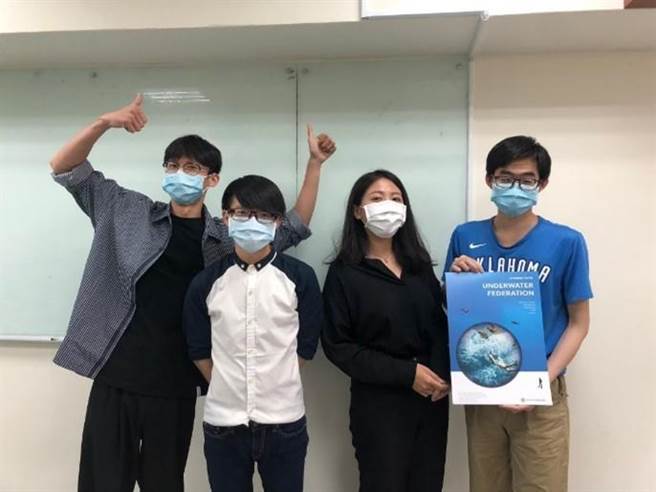 国立中兴大学配合中彰投分属，开办大数据系统开发－全端工程师养成班。（中彰投分署提供）