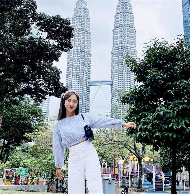 蔡佩轩庆祝28岁生日，特地赴星马旅行一周。（可瑞思国际娱乐提供）