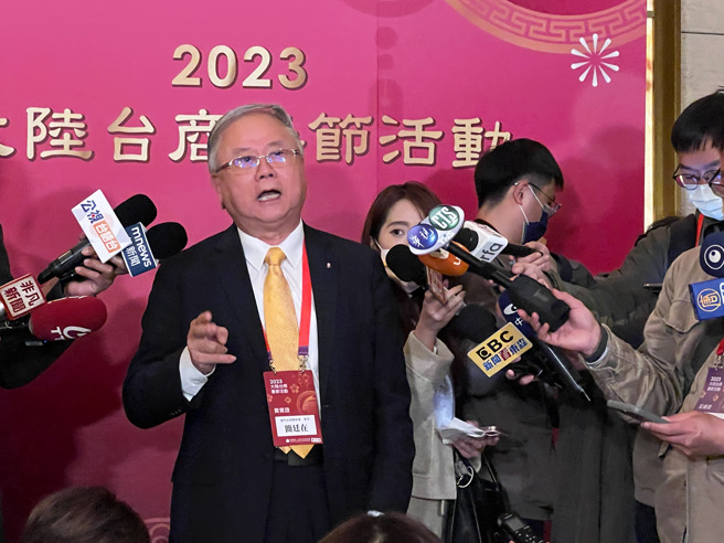 简廷在表示，透过打造未来城经济促进无烟囱产业转型升级，将能提升人民生活品质与产业价值。(照片/简廷在提供)