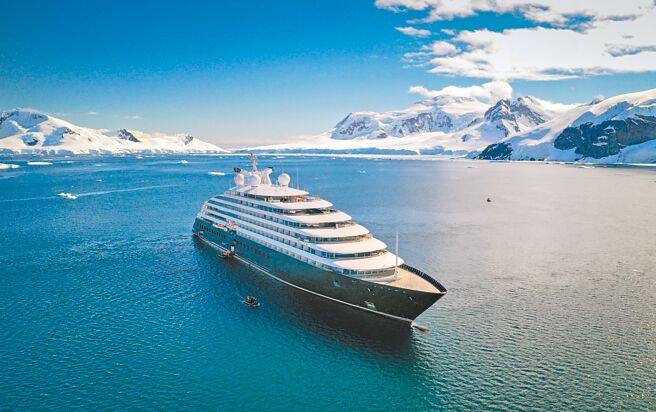 元本旅遊包船開賣「日月合朔號」遊程，體驗南極探險船最頂級奢華的新船。（元本旅遊提供）