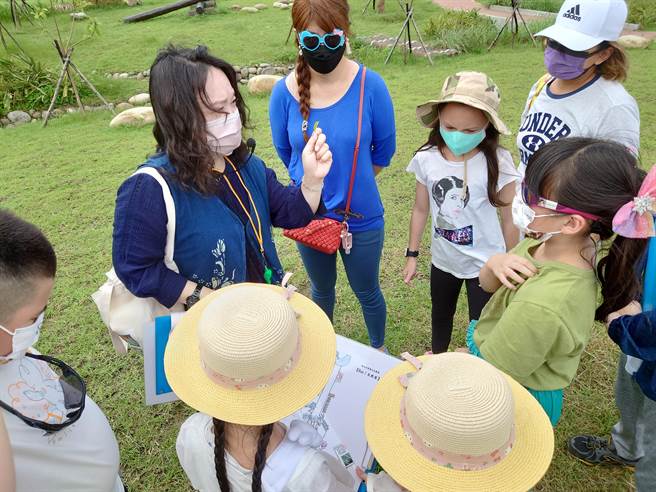 新北市环保局推广环境教育设施场所认证，近期再添三峡区的「新北市客家文化园区-哈客乐园」，及辖内首座以水土保持类型通过认证的金山区「法鼓心灵环保教育园地」。（新北市环保局提供）