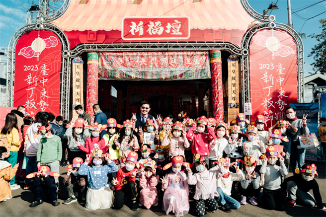 幼稚园师生参加求文昌活动。（台中市政府提供）