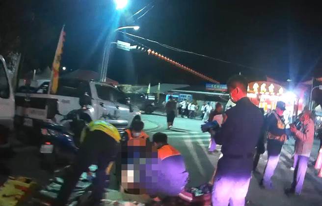 台东38岁黄姓男子昨晚闯入临海路炸寒单会场，但他下半身赤裸，大声咆哮、自伤，甚至出现不雅动作。（台东警分局提供／蔡旻妤台东传真）