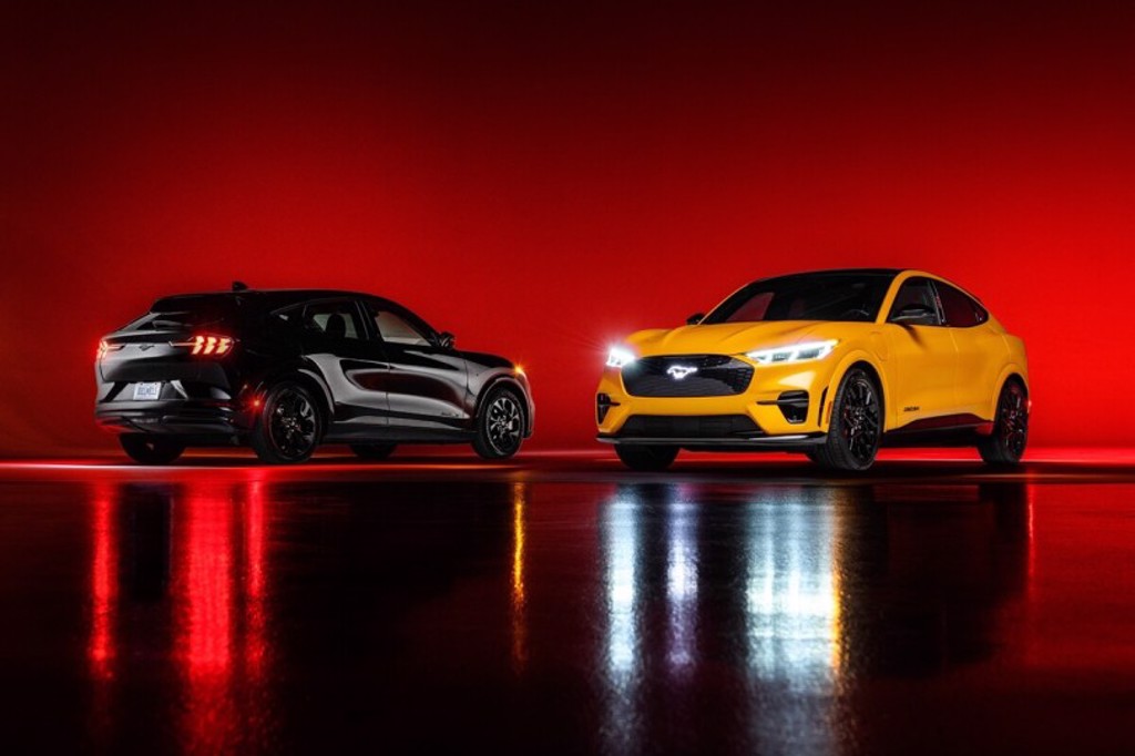  Ford宣佈2023年大幅增產Mustang Mach-E，並且全面降價  (圖/CarStuff)