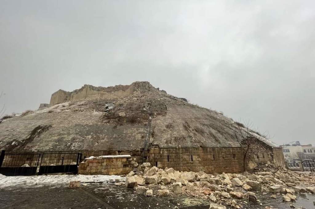 加济安泰普城堡因强震而倾颓，不复以往。(图/twitter)(photo:ChinaTimes)