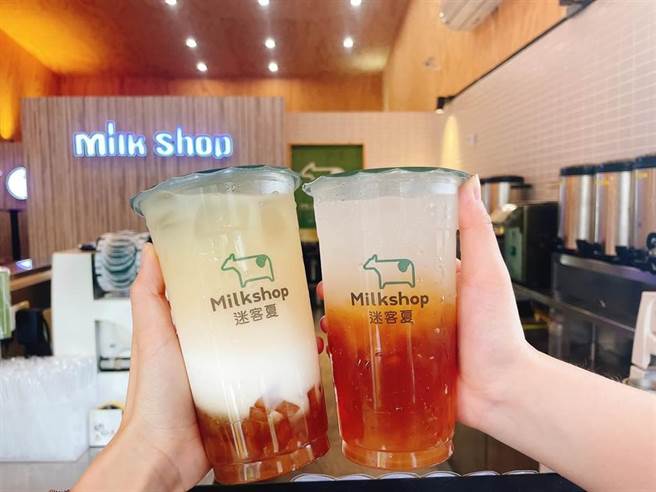 迷客夏于官网宣布因应全球性通膨，8日起将调整商品售价。（迷客夏提供）