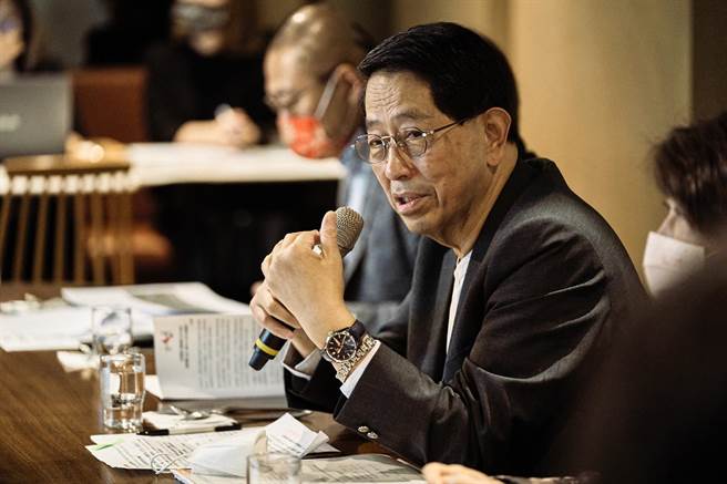 国家表演艺术中心今（6日）天举行记者会，报告过去一年成果，以及预告2023年新规划。图为董事长高志尚。（郑达敬摄，国家表演艺术中心提供）