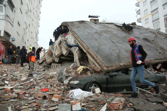 7.8級世紀強震狠摧殘 土耳其敘利亞淪人間地獄