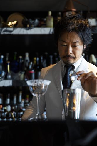 日本最強調酒師來台快閃！在全台最高高空餐酒館親調限量分子調酒