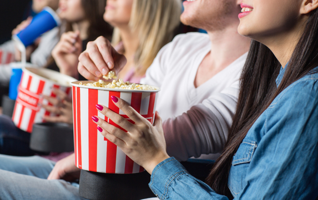 全球电影票房前10名出炉，竟然只有1部片是纯人类演出。（图／shutterstock）