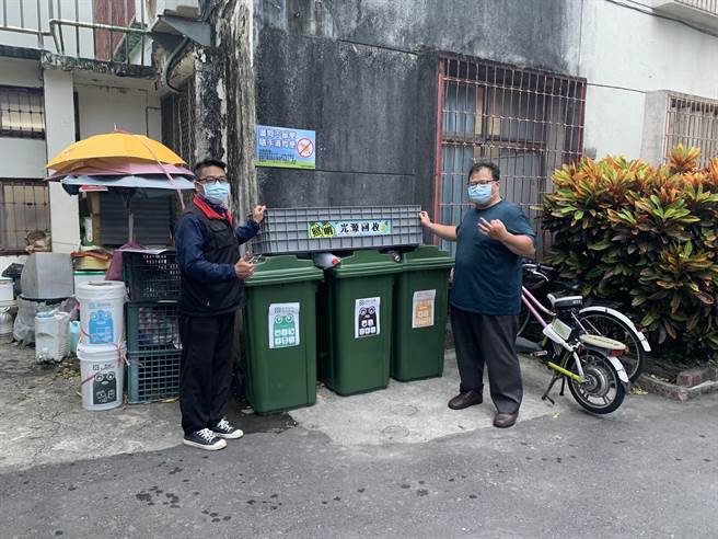 花蓮縣環保局提升社區資源回收分類成效，陸續輔導社區大廈設置資源回收設施站及示範站。（花蓮縣環保局提供／羅藝琳花蓮傳真）