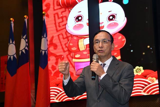 国民党主席朱立伦今天参加台东县党部新春团拜。（庄哲权摄） 
