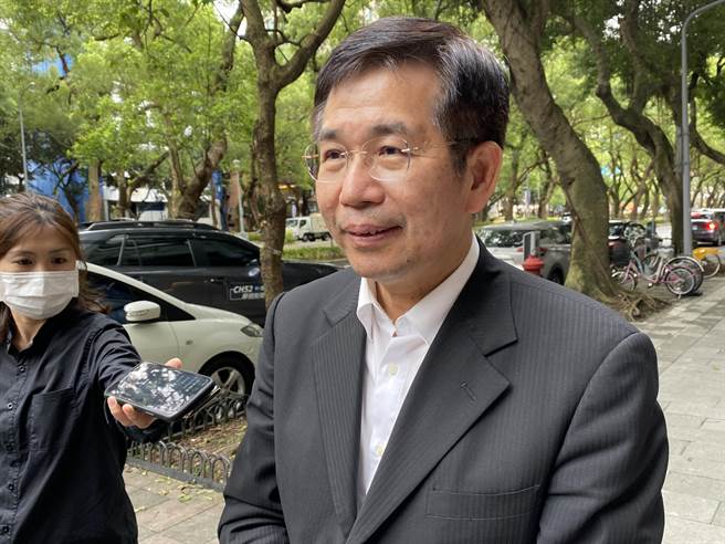 教育部长潘文忠今天表示，新体育署长人选将在本月定案。（林志成摄）
