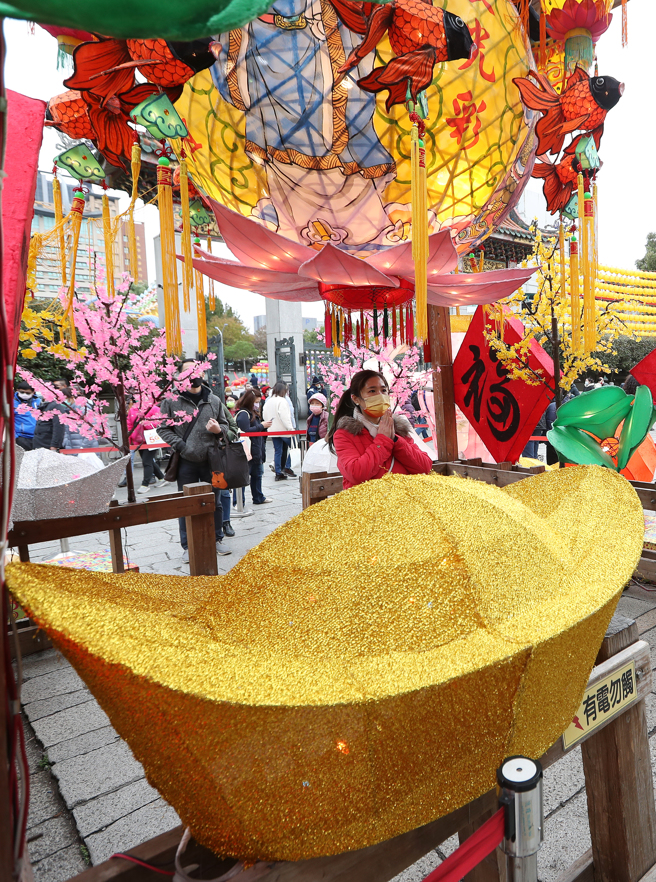 杨登嵙在《旺好运》运势专栏分享兔年12生肖财运运势。（刘宗龙摄）