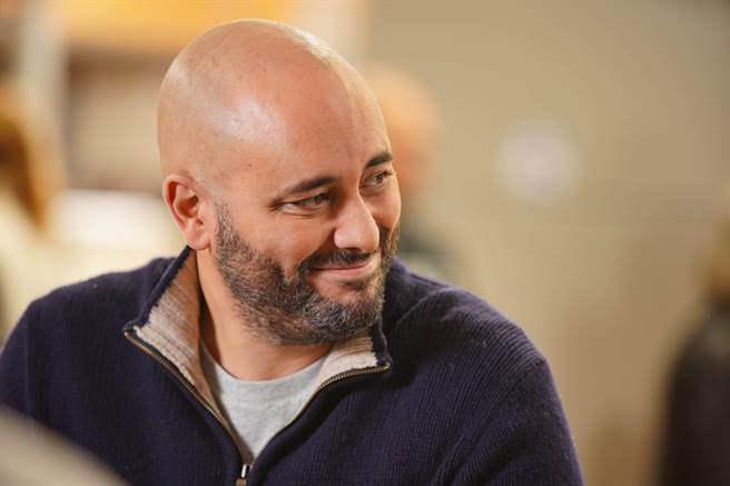 《不離職冒險王》是傑羅姆康曼德自導自演最新力作。（甲上提供）