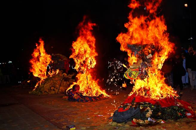 苗栗𪹚龙系列活动最终曲化龙返天。（苗栗市公所提供／李京升苗栗传真）