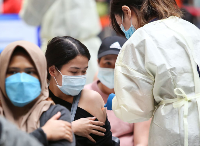 台灣免疫保護力55％  降級解封得等這條件（圖／示意圖，本報資料照）