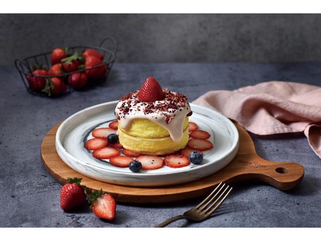 SOGO復兴馆成真咖啡－浓情舒芙蕾套餐，原价940元、特价690元。（SOGO提供）