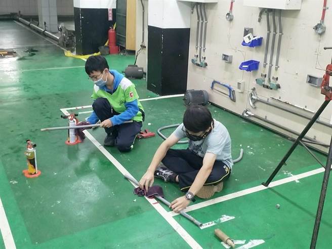 光启高中寒假技职营队，培训近200名国中选手。(校方提供／蔡依珍桃园传真)