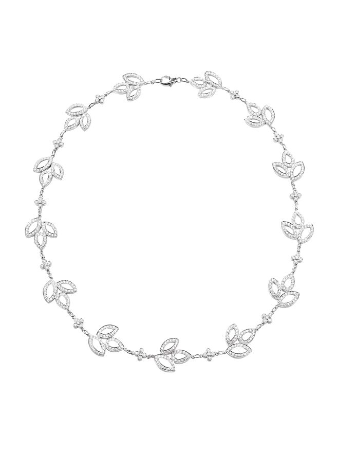 海瑞溫斯頓Lily Cluster系列鑽石鉑金項鍊，共鑲嵌619顆圓形明亮式切工鑽石，總重5.31克拉。（Harry Winston提供）