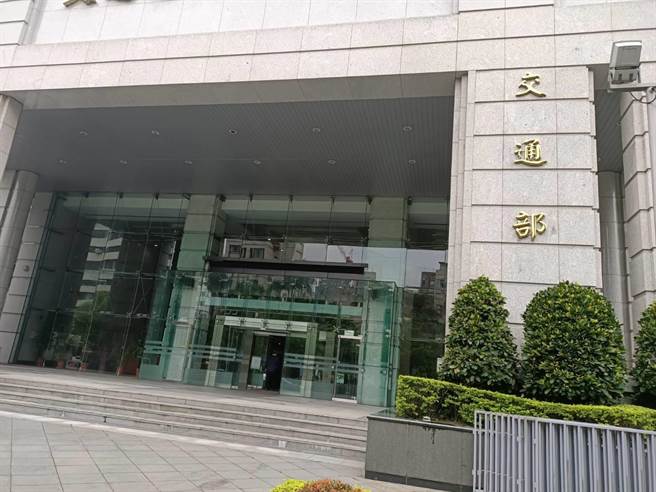 iRent外泄个资高达40万笔，遭重罚20万元。突为交通部。（本报资料照）
