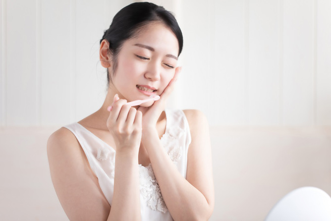 牙医刘馥萱指出，牙周病是台湾人常见的口腔疾病之一，拖越久越难治疗。(示意图/达志影像)