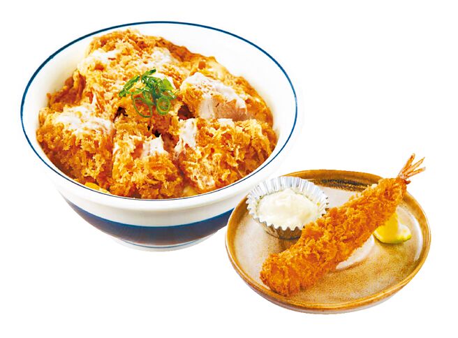 瞄准开学后的聚餐商机，吉豚屋28日前推凭学生证或穿着制服，任点一主餐就可享加价优惠，加9元可多吃一只酥炸海老（见图）、加价19元能再多吃一块腰内猪排。（吉豚屋提供）