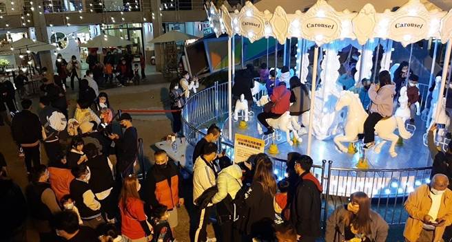 彰化县政府规画情人节限定「情人拍拖．我送拍贴」活动。（彰化县政府提供／吴敏菁彰化传真）