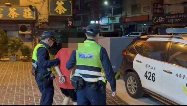 蔡姓男子在超商行抢后，2小时内遭警方逮捕。（翻摄照片／张亦惠台中传真）