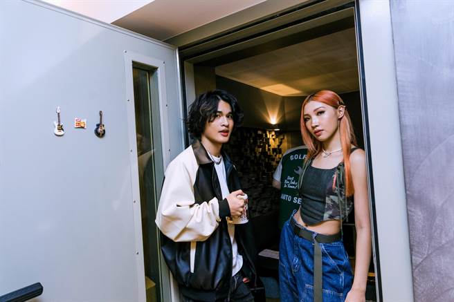 77Ke柯棨棋、Karencici合作推出新歌。（华研国际提供）