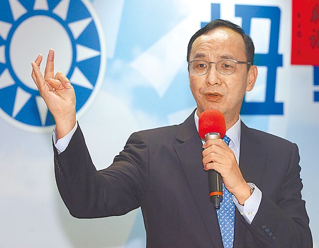 郭台铭是否重回国民党，考验着国民党主席朱立伦的智慧。（陈君玮摄）