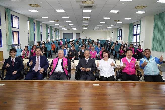 嘉义市政府与嘉义市模拟联合国发展协会今举办2023嘉义市模拟联合国发展协会师资培训。（嘉义市政府提供∕吕妍庭嘉义传真）