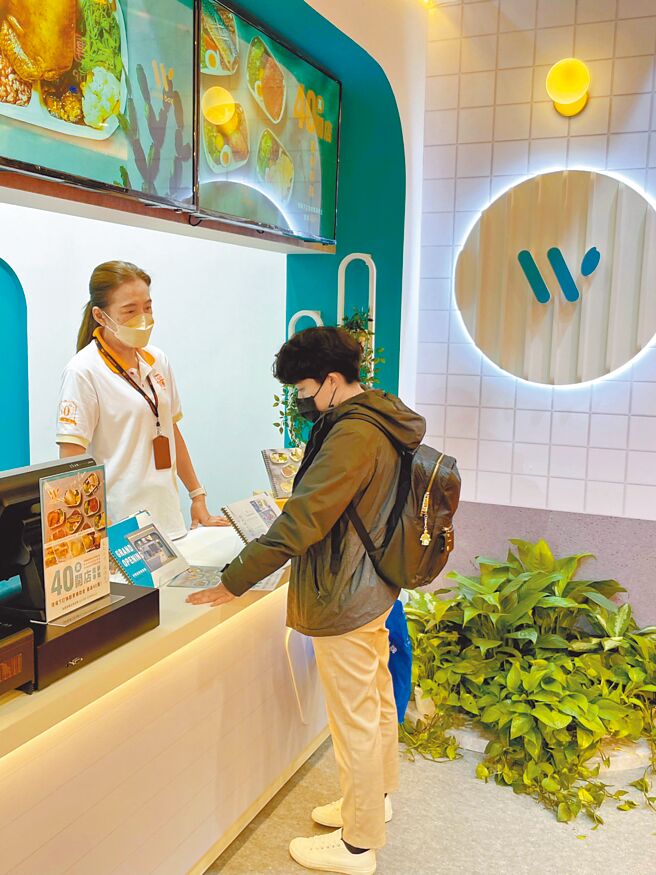 悟饕Woobox店型耗时2年打造，崭新样态吸引年轻世代上门洽询合作。（朱世凯摄）