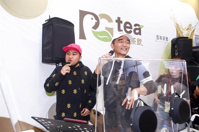 吴宗宪今也现身加盟展。（邓博仁摄）