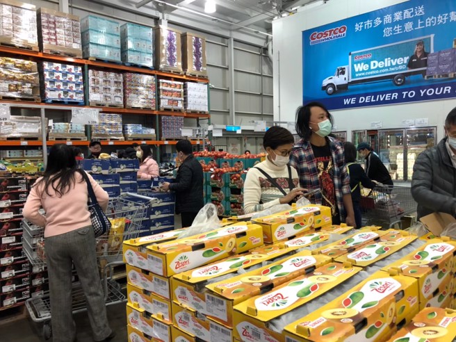 一名男網友表示，好市多特價商品總是沒貨，以前特價品貨源充足讓大家搬到手軟。（圖／示意圖，中時新聞網資料照）