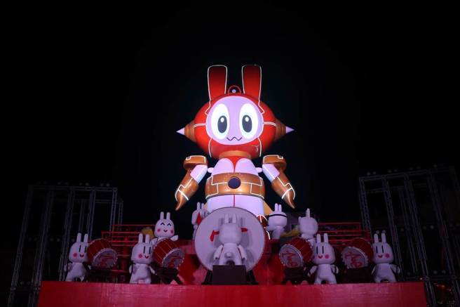 绿营侧翼拿桃园灯会批评张善政，遭打脸标案是时任桃园市长的郑文灿时代发包出去的。（中时资料照／蔡明亘摄）