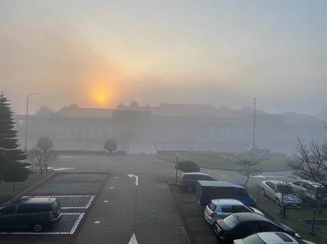 濃霧影響，馬祖兩機場今早決定暫時關閉；圖為南竿機場。（連江縣政府提供）