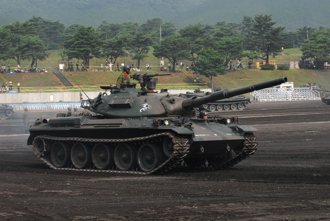 增進亞太防衛 菲律賓可能接收日本直升機和坦克