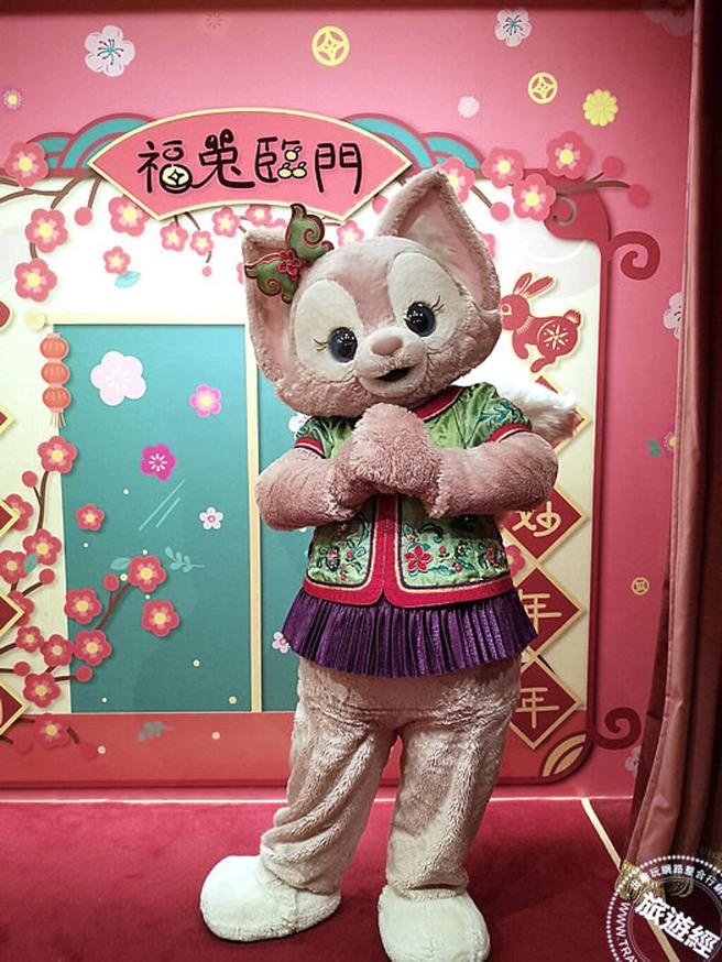 眾多小狐狸LinaBell全新及香港迪士尼限定周商。（图／香港迪士尼提供）