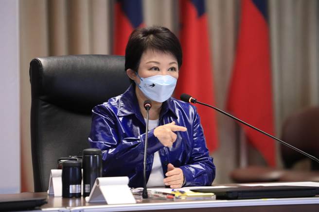 台中巨蛋歷经6次流标，市府总计将追加34亿元经费，市长卢秀燕说「一定要追加经费，让台中市有巨蛋，这是我们的决心！」。(林欣仪摄)