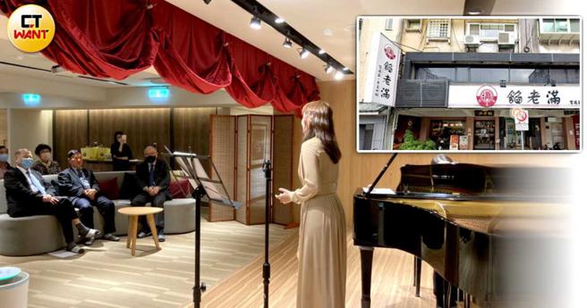 东元招待所式小型演奏厅，黄茂雄（左一）也相当沉醉音乐艺术。（图／陈柔蓁摄）