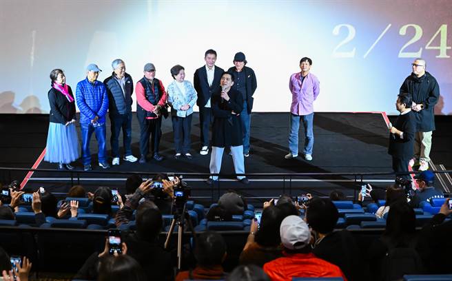 演员高捷出席首映会，直呼拍完《悲情城市》后，觉得身为电影人真的很骄傲。（牵猴子提供）