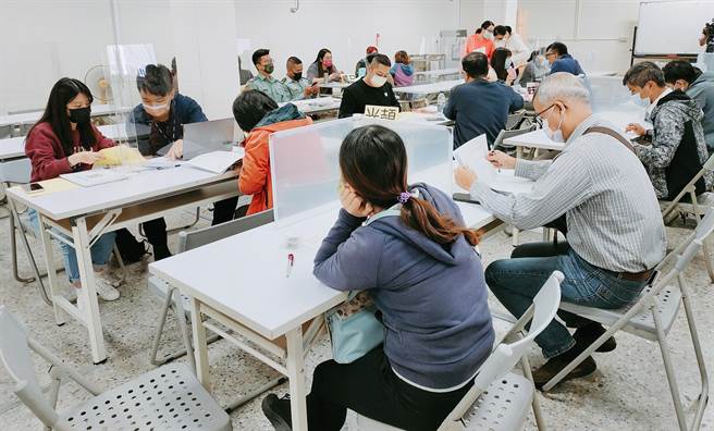 台中港及潭子科技产业园区，将于18日及22日举办2场次徵才活动，提供近500个职缺。（台中港科技产业园区提供）