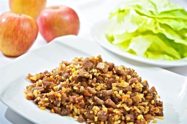 「好苹鸭松」清爽中带有些许苹果，颇适合春天品嚐。（潮品集‧潮坊提供）