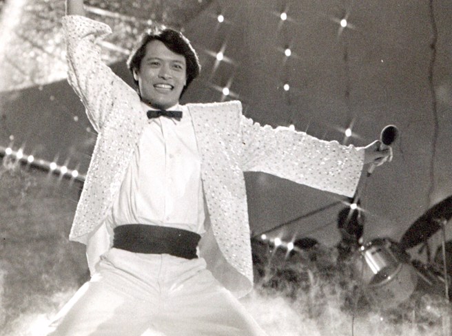 刘文正昔在舞台上绽放巨星光芒。（图／华视提供）