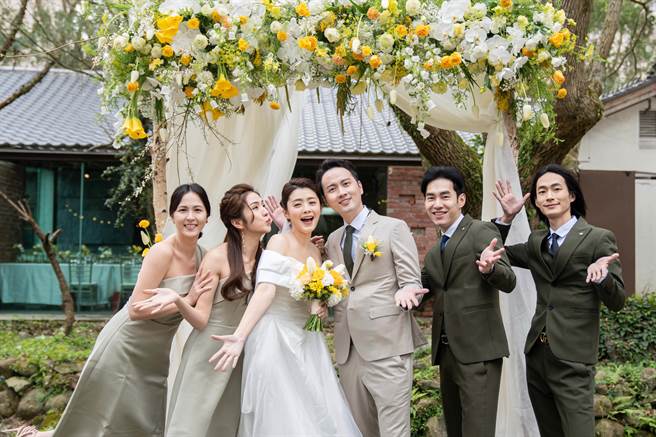 魏蔓、潘映竹担任伴娘，张书豪与黄河则是伴郎。（汗土娱乐提供）